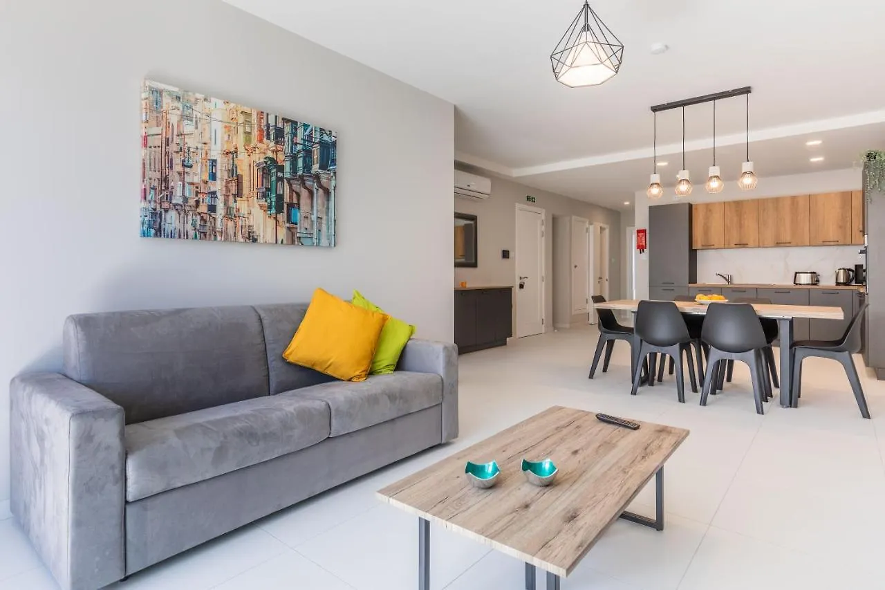 Unique Two Bedroom Apt With Huge Outdoor Area And Close To Entertainment Is-Swieqi 0*,  Malta